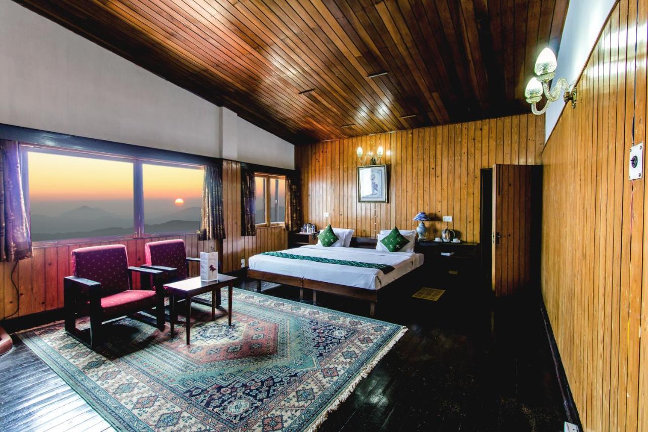 דרג'ילינג Central Gleneagles Heritage Resort Former Bungalow Of Ex-Tata Chairman Russi Mody The Mall Road Darjeeling מראה חיצוני תמונה
