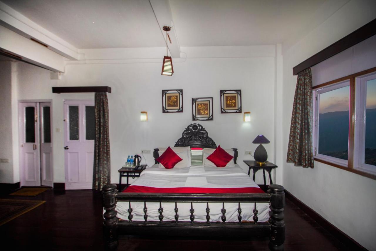 דרג'ילינג Central Gleneagles Heritage Resort Former Bungalow Of Ex-Tata Chairman Russi Mody The Mall Road Darjeeling מראה חיצוני תמונה