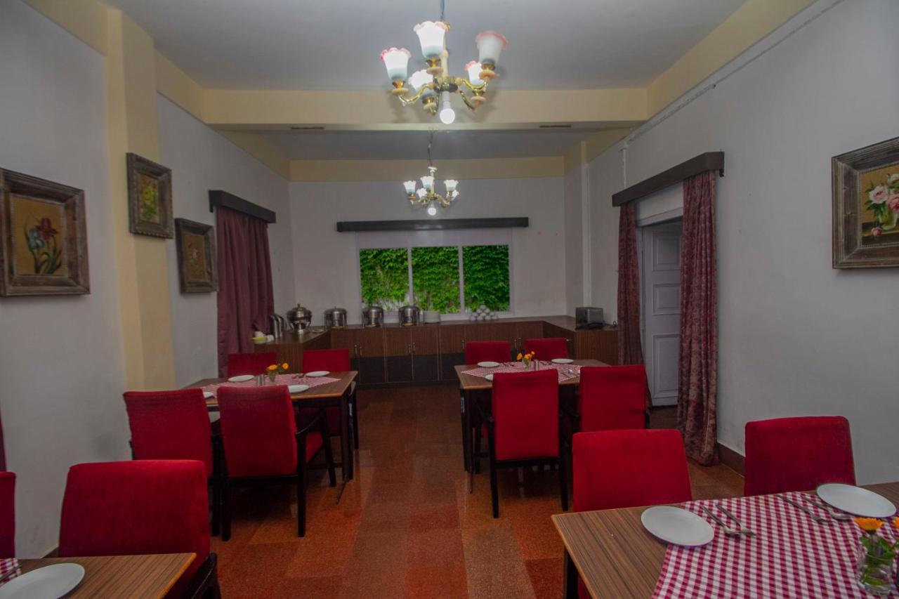דרג'ילינג Central Gleneagles Heritage Resort Former Bungalow Of Ex-Tata Chairman Russi Mody The Mall Road Darjeeling מראה חיצוני תמונה
