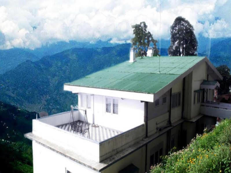 דרג'ילינג Central Gleneagles Heritage Resort Former Bungalow Of Ex-Tata Chairman Russi Mody The Mall Road Darjeeling מראה חיצוני תמונה